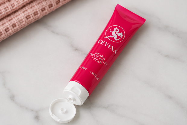 Geopende tube Vevina Wear a dress again cream 50 ml