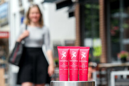 3 tubes Wear a dress again cream € 32,50